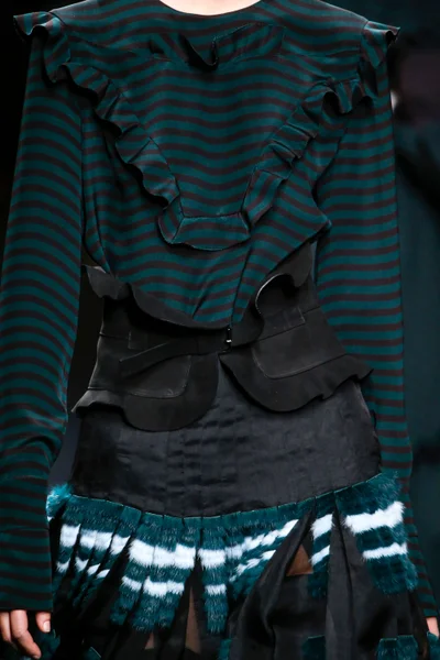 Look 61